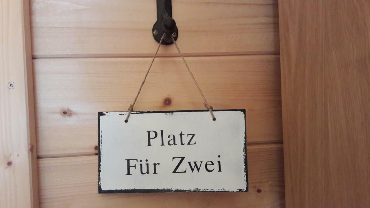 Pfalz-Apartment Mein Chalet โกรสคาร์ลบาค ภายนอก รูปภาพ